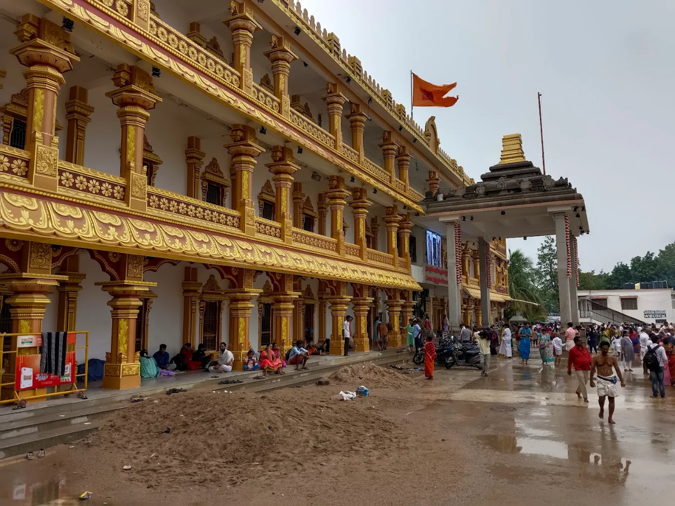 Sri Brindavan Gardens property exterior